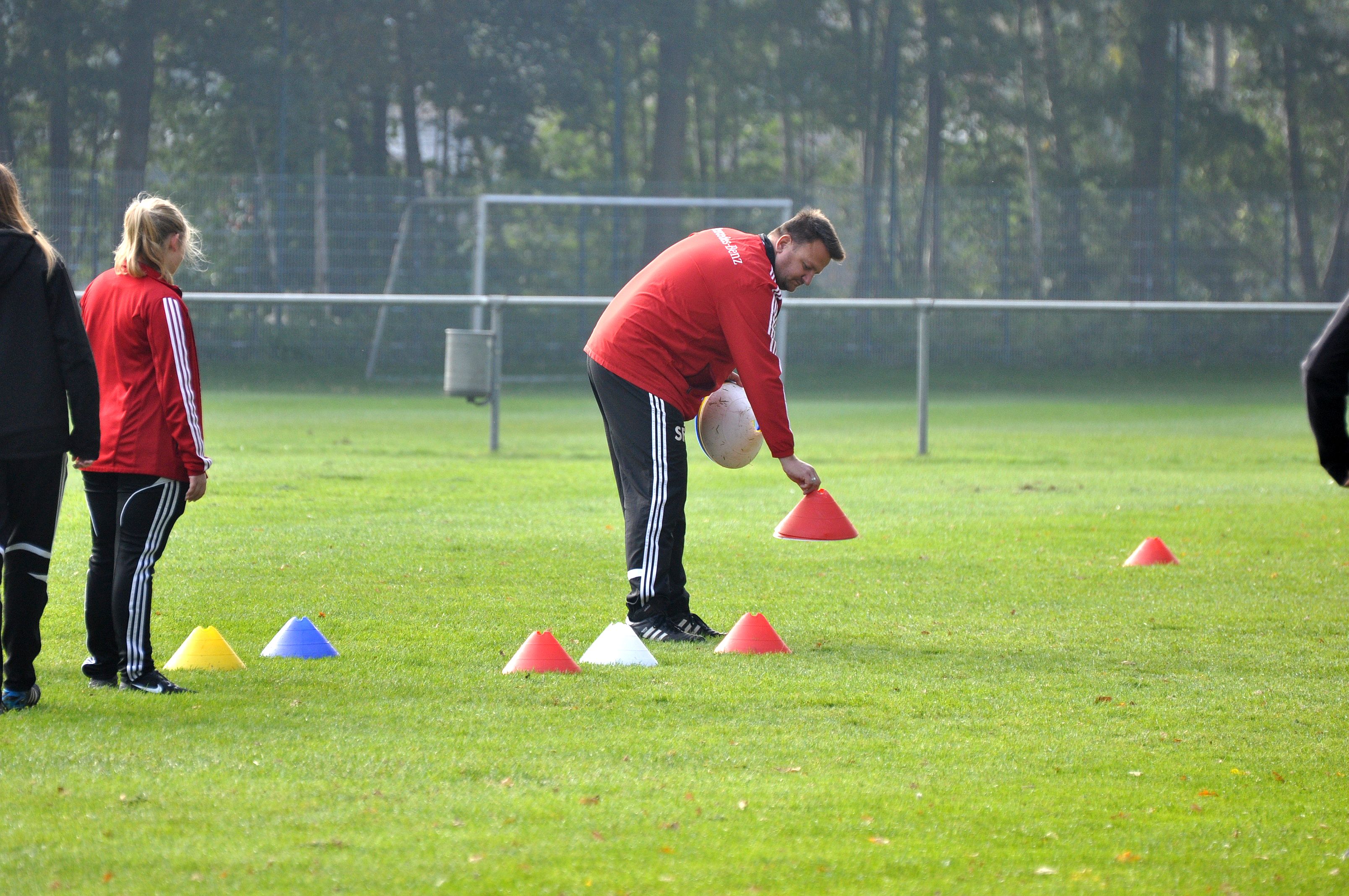 2015_Fußballschule_Tag_eins_ (20).JPG