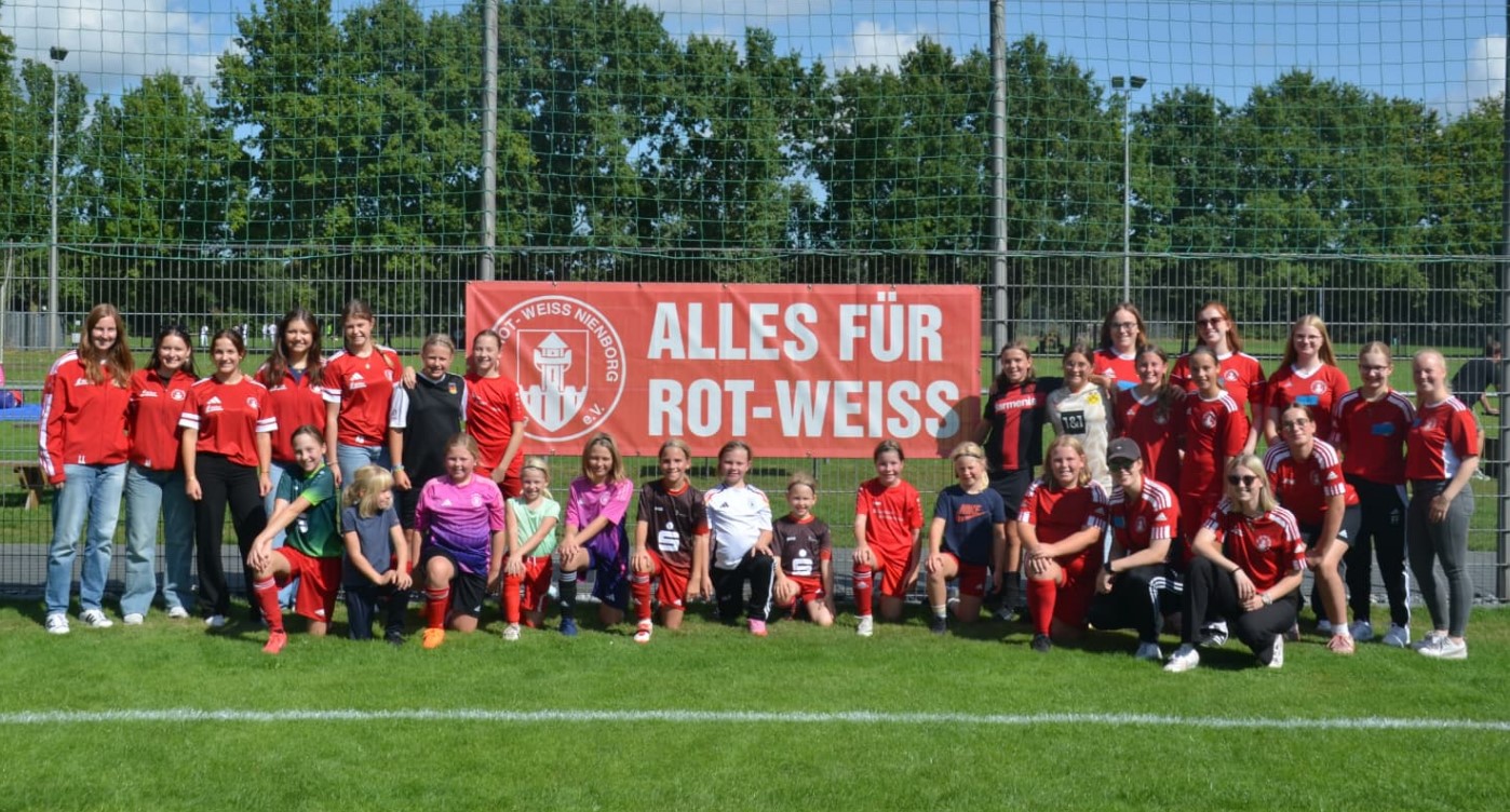 Maedchenfussball_1