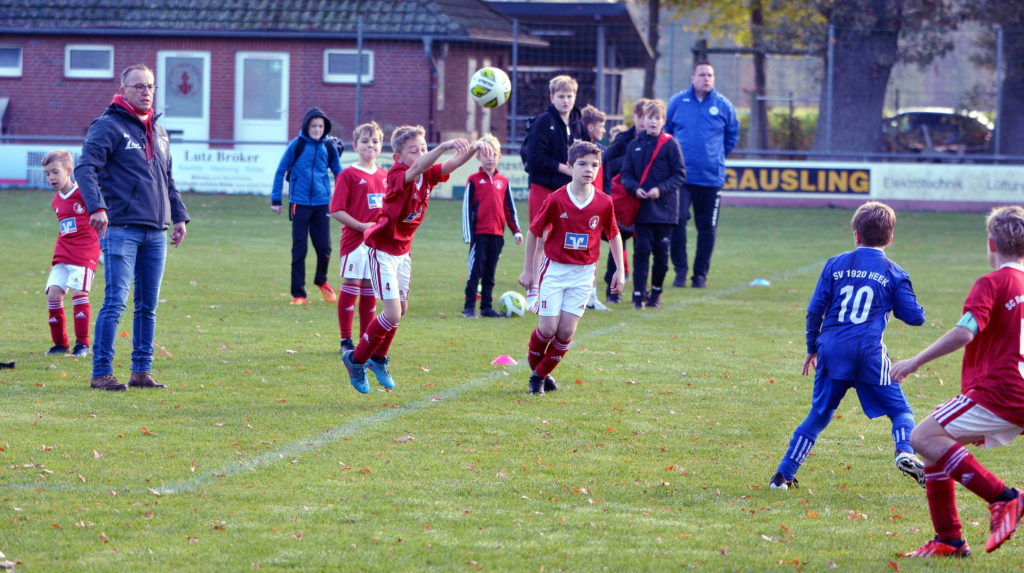Jugendfußball: E-Jugendmannschaften spielen Derbys gegen den SV Heek