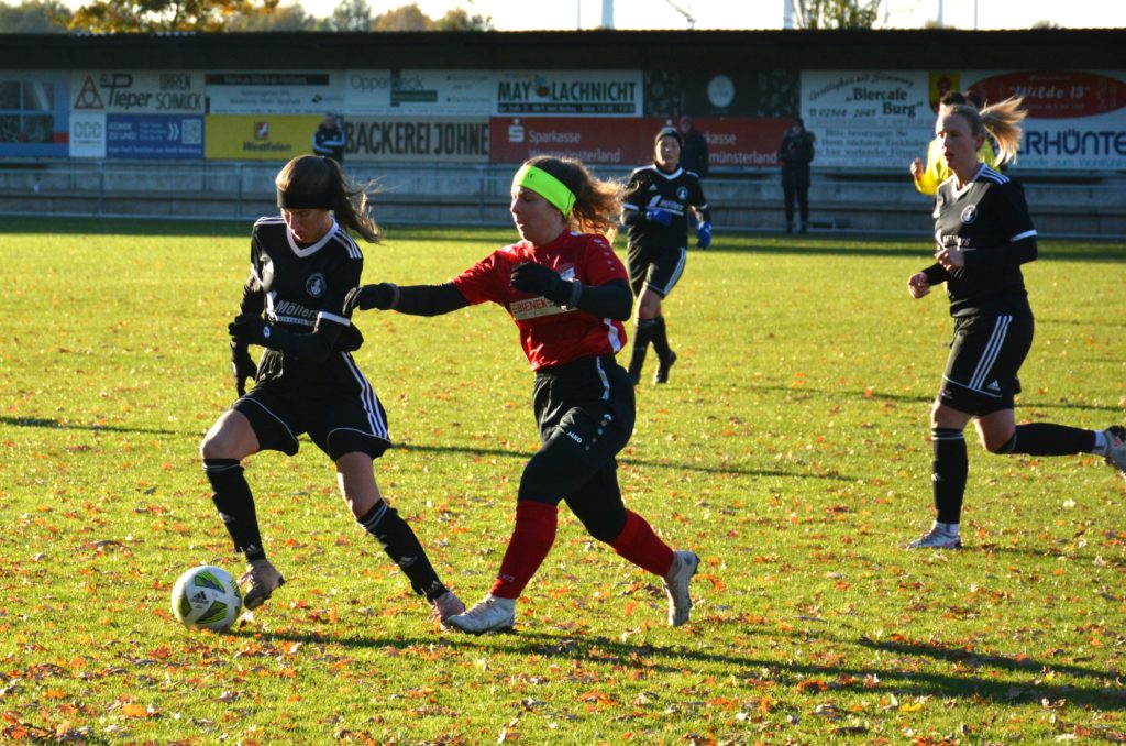 RWN-Damen besiegen Borussia Darup mit 3:0 und festigen Platz 1 in der Kreisliga B