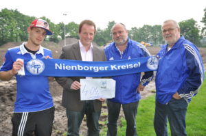 "Nienborger Kreisel" spendet 404 € für Platz 2