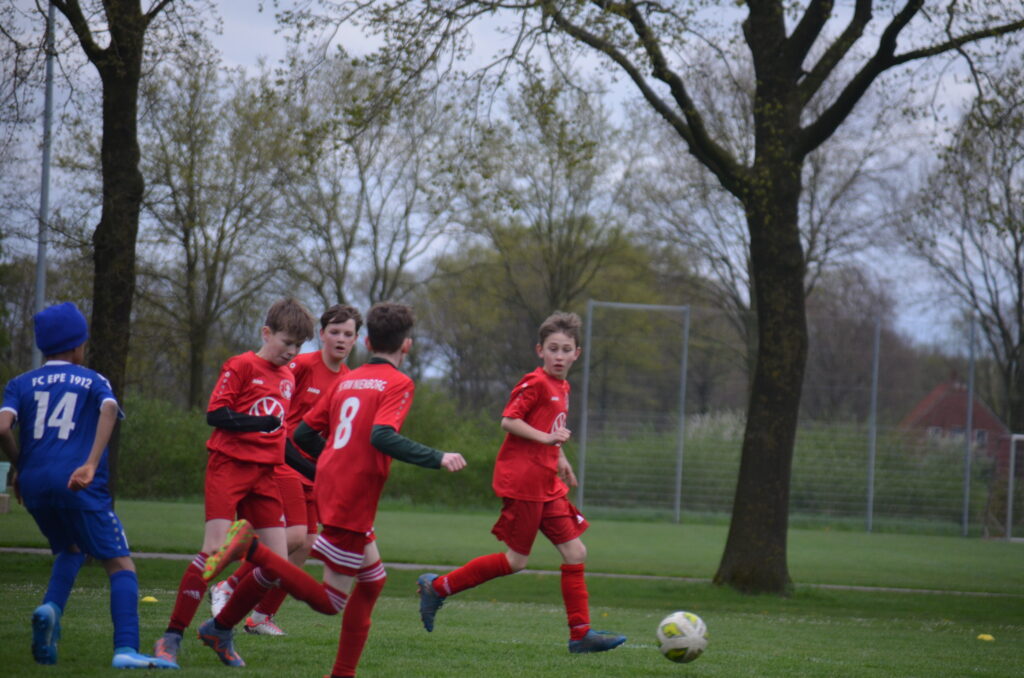 D-Jugend unterliegt im Nachholspiel der Reserve des FC Epe mit 1:4 (0:3) Toren