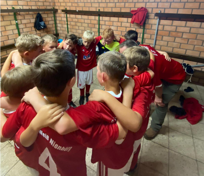 Jugendfußball am Wochenende: EII-Jugend gewinnt Spitzenspiel bei Vorwärts Epe II mit 5:3 Toren nach 0:3 Rückstand