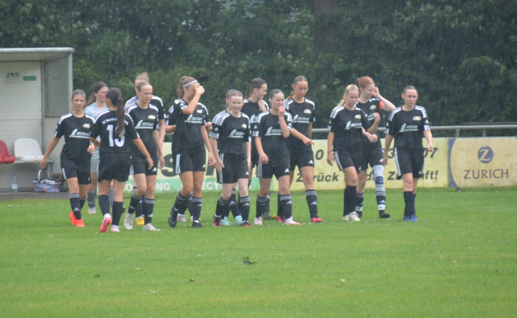 wB-Jugend absolviert erste Testspiele / Dem 3:1 Sieg gegen die JSG Obergrafschaft folgt ein 0:6 gegen Bezirksligist ASC Schöppingen